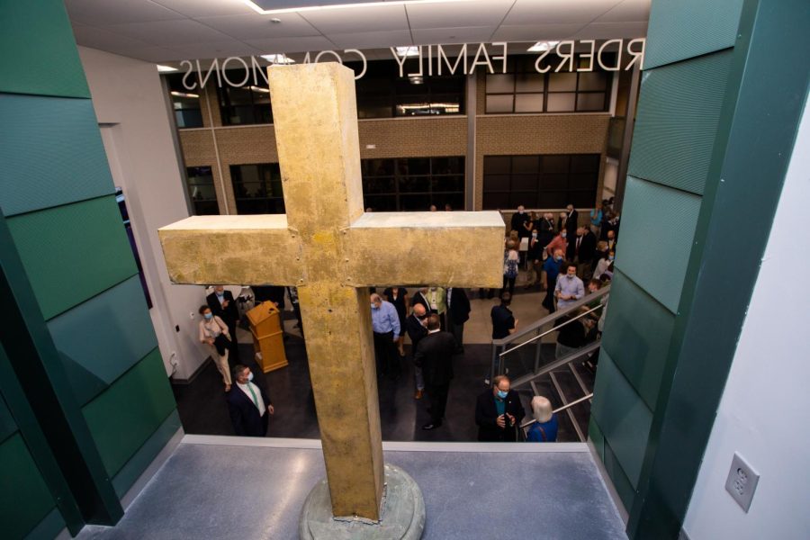 Borders Commons Cross Originally From Broadway Campus