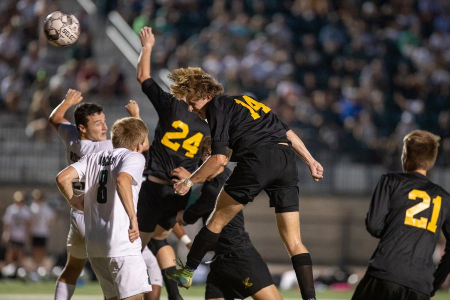 St. Xavier soccer heads into 2021 led by goalie Clayton Brooks