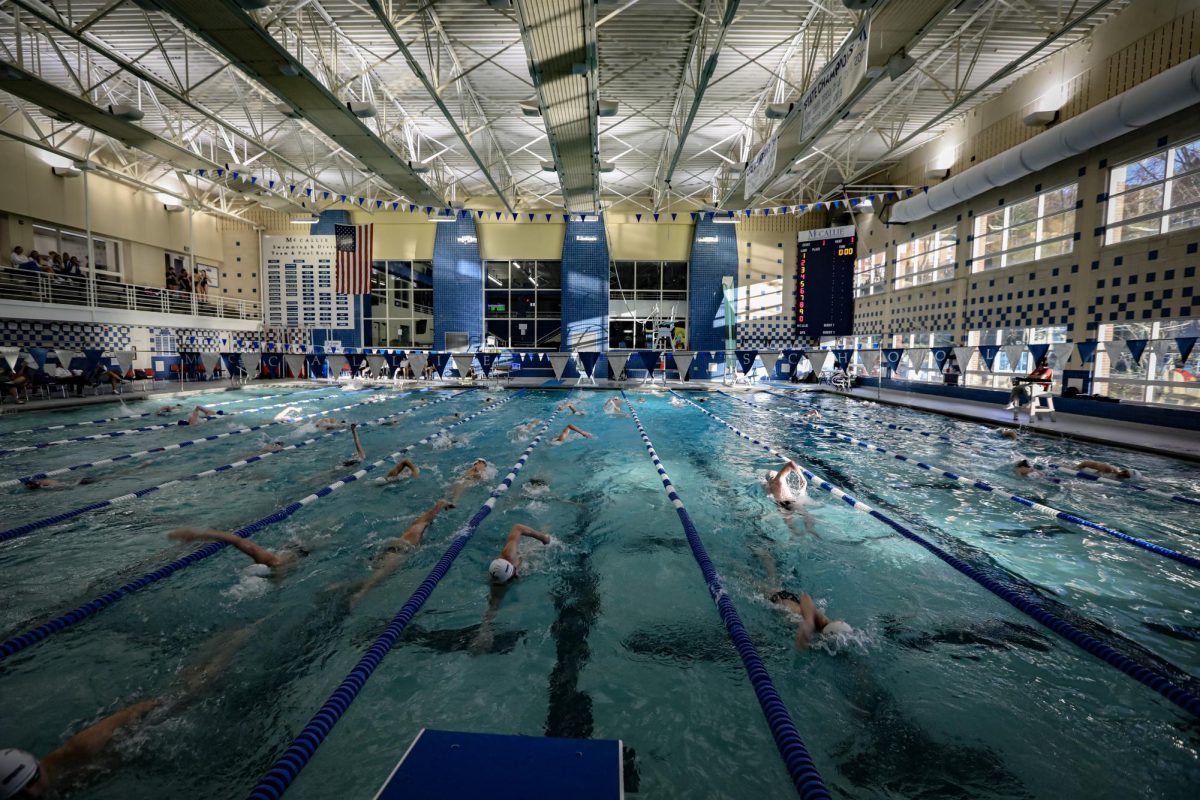 The+swim+team+warming+up+prior+to+the+finals+session+at+the+McCallie+Invitational