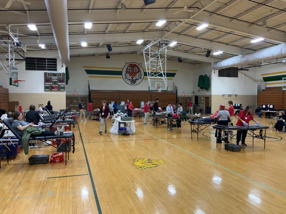 St. X hosted the annual blood drive in the Sterne Gym