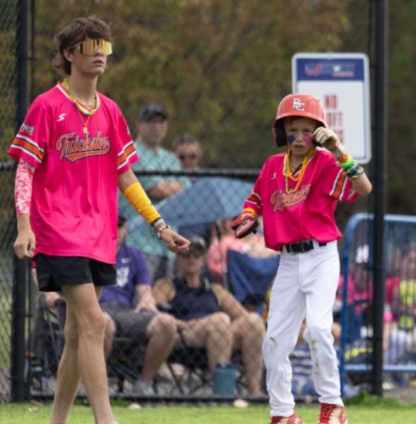 Winsted coaching third base (Photo courtesy of Eli Winsted) 