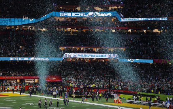 Football - NFL - Super Bowl LIX - Philadelphia Eagles v Kansas City Chiefs - Caesars Superdome, New Orleans, Louisiana, United States - February 9, 2025 Confetti is fired as Philadelphia Eagles celebrate after winning Super Bowl LIX REUTERS/Evelyn Hockstein