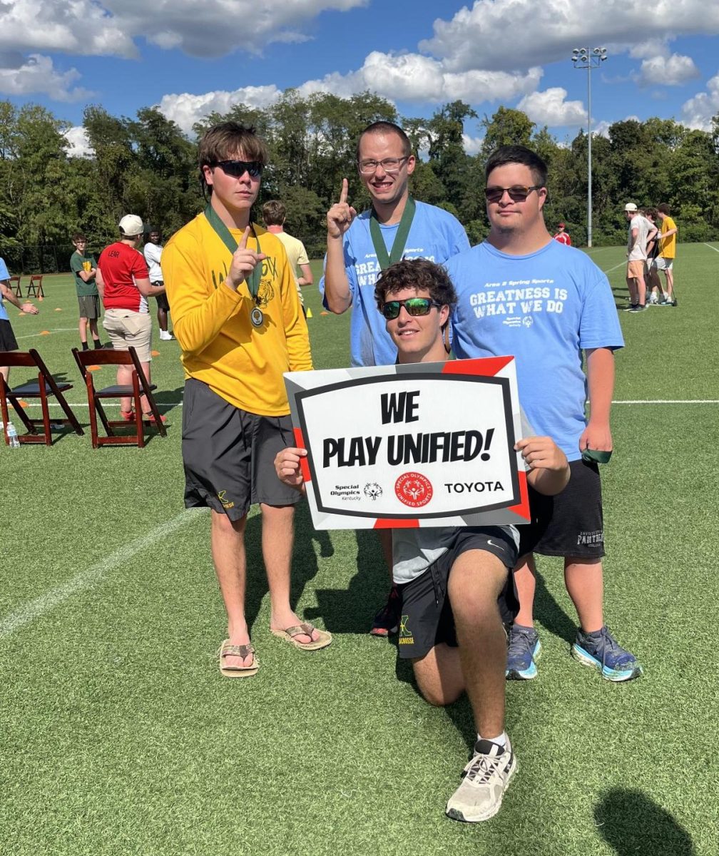 "The Bocce Ballers" (photo by Quinn Rice)